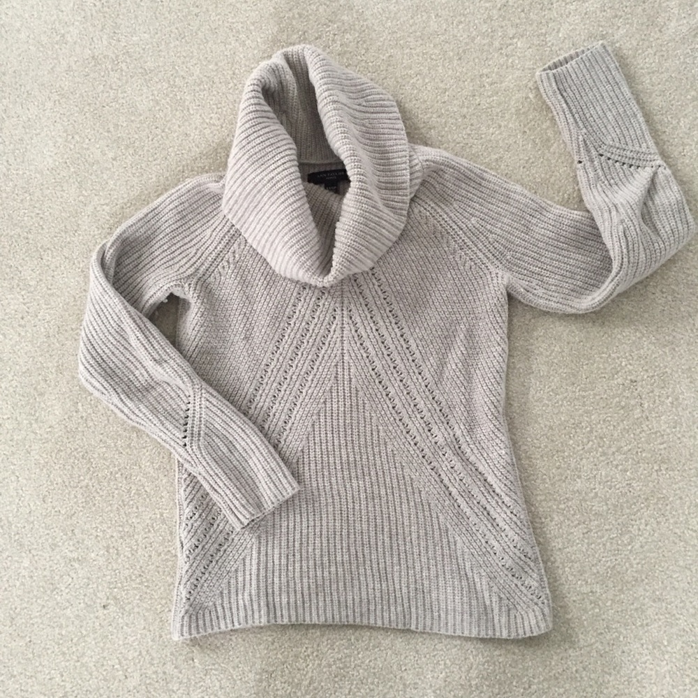 Beautiful Ann Taylor cowl neck sweater